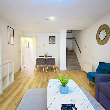 ロンドンTwo Bed House Near Kings Crossアパートメント エクステリア 写真